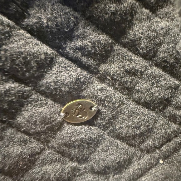 Legendary Whitetails Quilted Pullover Plaid Accent Gray Small - Picture 2 of 5